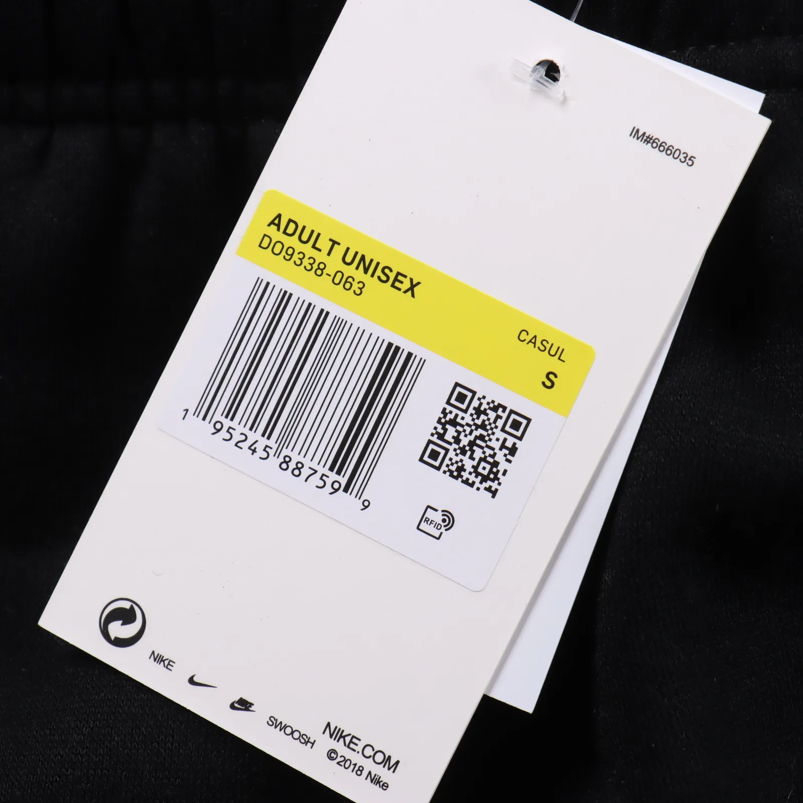 Nike x Stussy 耐克 斯圖西聯名 23SS 純色刺繡logo 加絨衛褲 2023官網新款 獨家供應 原版購入 高端復刻 區別市面通貨 定制原版一致高克重抓絨面料 保暖舒適 OS立體版型設計 版型偏大 口袋有拉鍊 進口百達靈刺繡 小標Logo 三標輔料 齊全 褲繩印字logo 男女同款 版型寬鬆 SIZE:S-XL 編碼:EIO121322