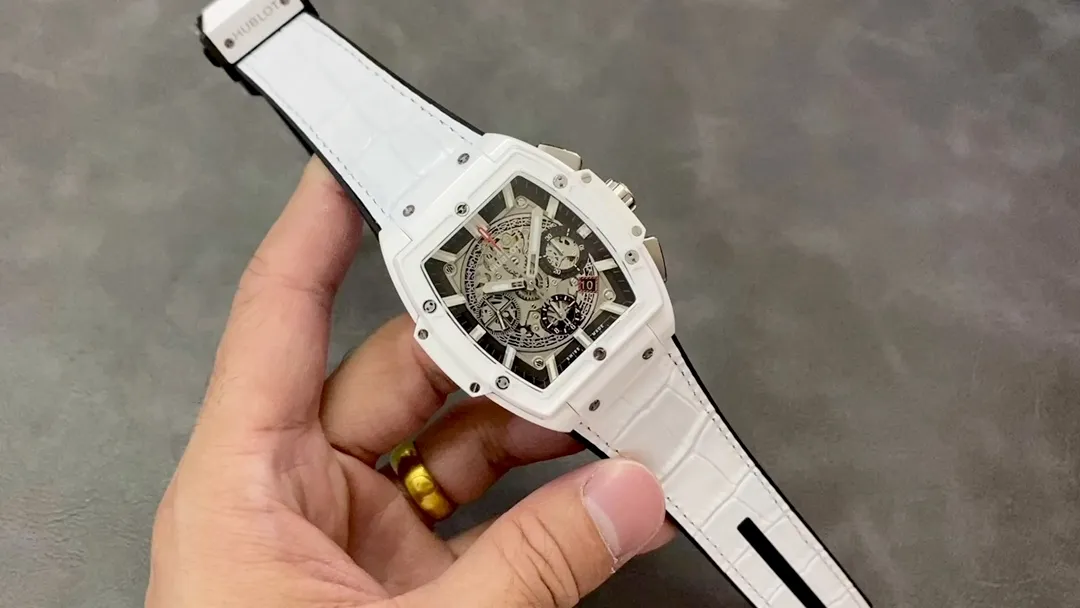 宇舶HUBLOT恒寶大爆炸陶瓷計時款/