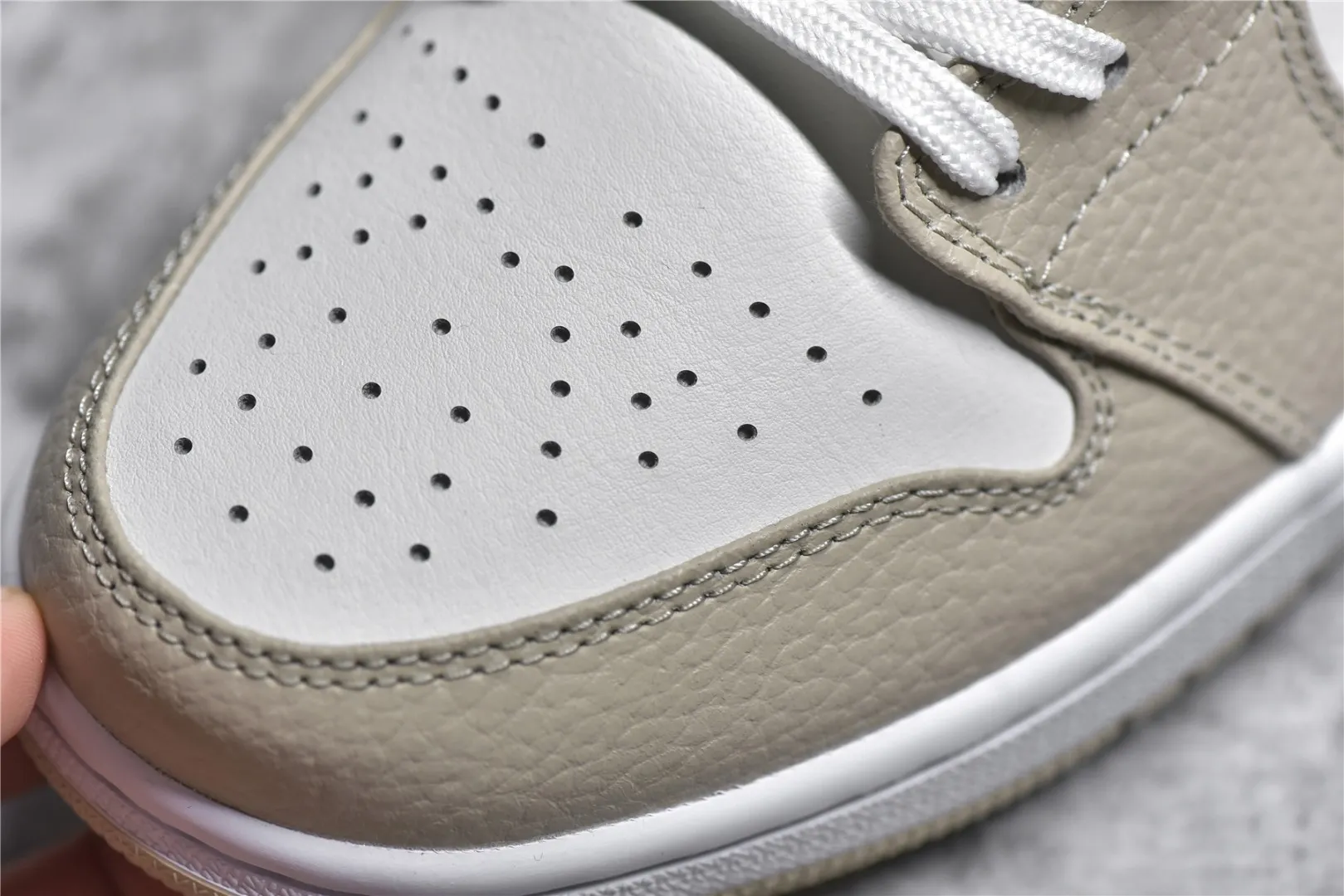 ▪️細節鑑定市面唯一純原級別 Air Jordan 1 low 米黃 出爐