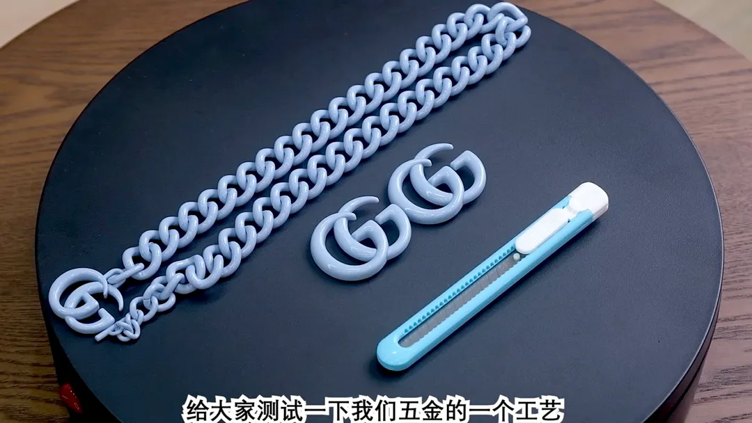 𝐆𝐆 𝐌𝐚𝐫𝐦𝐨𝐧𝐭 16997571樹脂原廠五金 【樹脂扣材質—測試是否掉色的情況】⚠️關於我們樹脂扣褪色/掉色的問題‼ 
