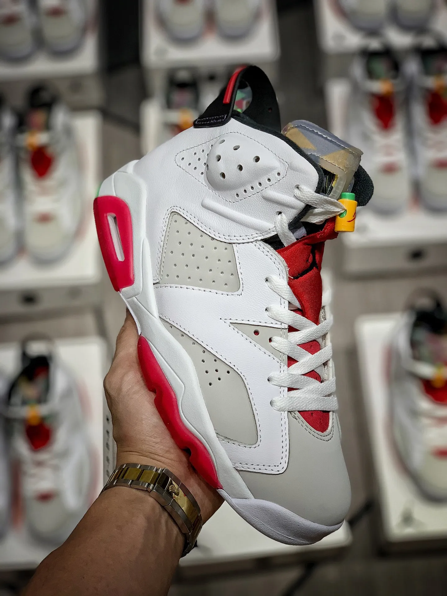 🔹YB 🔑N65YB56YB東莞大廠出品 Air Jordan 6 “Hare”兔八哥 以經典標誌的八兔哥構色方呈案現 整體風格常非搶眼 #原廠定型 操作流程 後跟完美效果 原廠刺繡 #鞋面採用了Prime Asia 原廠皮料#新二維碼標 所有細節無問題 目前市售最高版本貨號:CT8529-YB62 碼數:4YB 4YB.5 41 42 42.5 43 44 44.5 45 46 47.5