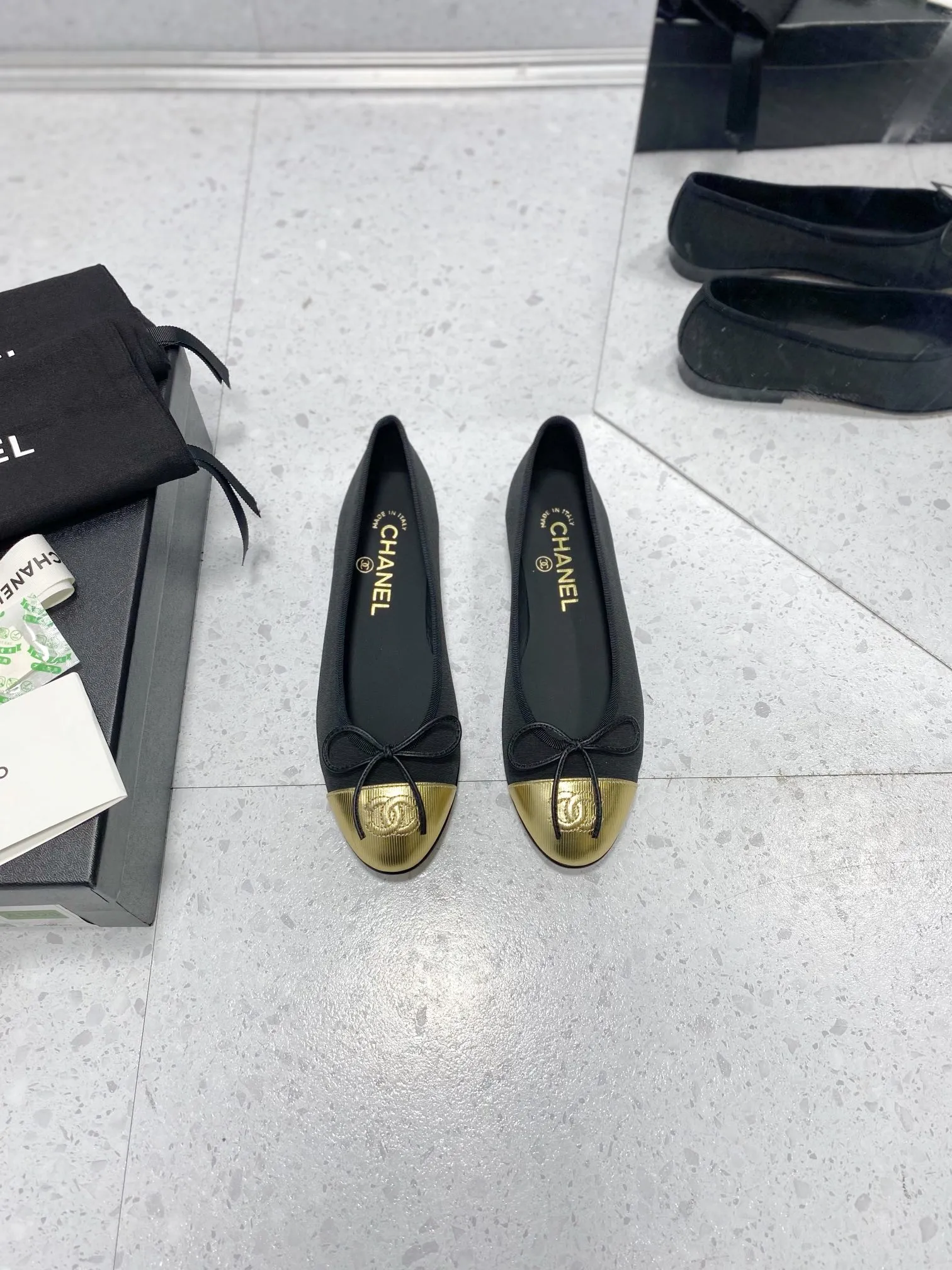 ：✨ 𝐶𝐻A ☪ ︎𝑁𝐸𝐿  ✨ 經典莞產芭蕾舞22 頂級專櫃品質𝙎𝙡𝙞𝙣𝙜-𝙗𝙖𝙘𝙠。