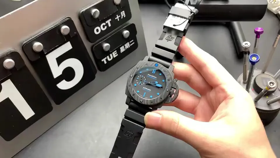 VS新品：Pam960 限量發售42mm。