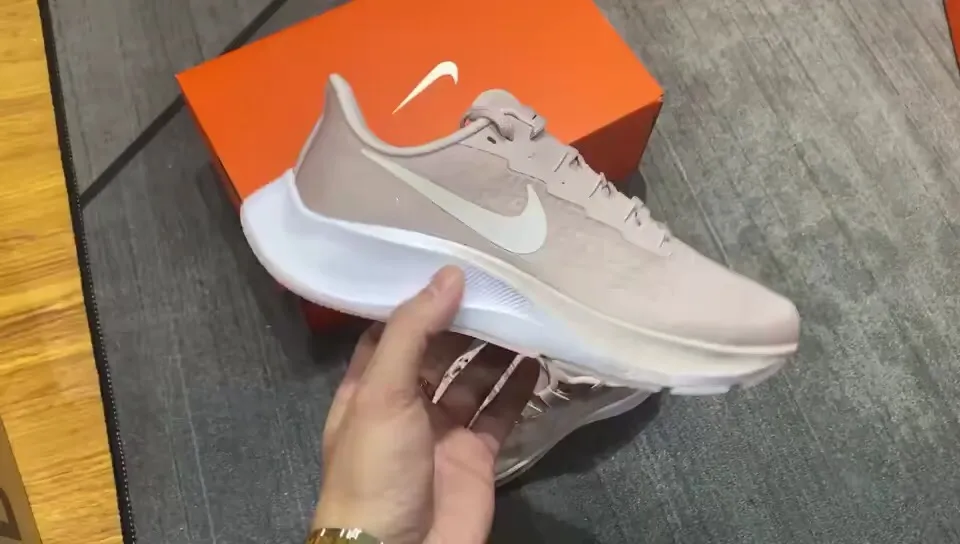 天貓平台訂單NK ZoomX Pegasus Turbo 2超級飛馬2代 白粉