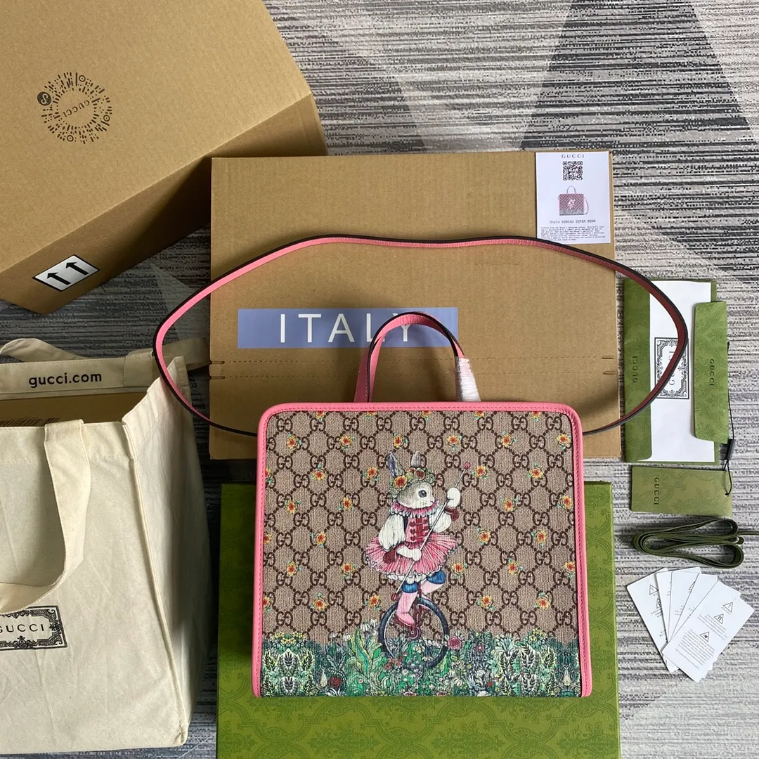 【配全套專櫃綠色包裝】💞GG  系列👉2021最新款​​，經典的複古格調絕對是此系列難得適合各年齡段的款了Ophidia系列不斷發展壯大，在每一季都會帶來令人驚豔的新品。