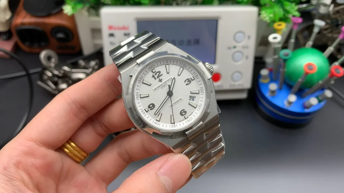 8F 縱橫四海
