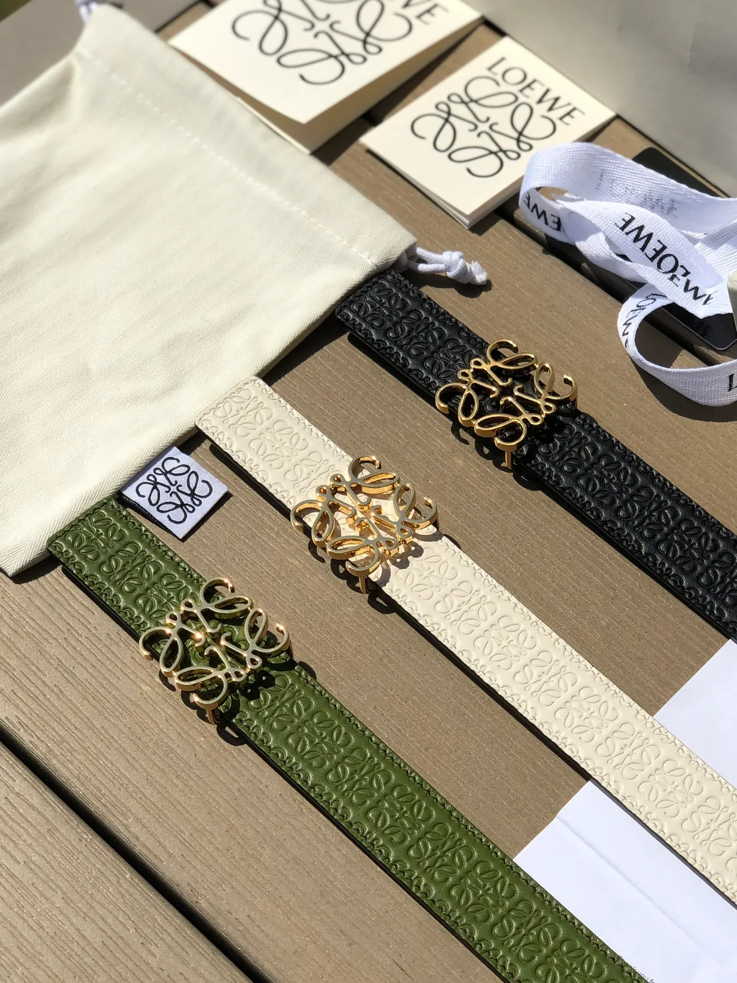 金色扣頭款