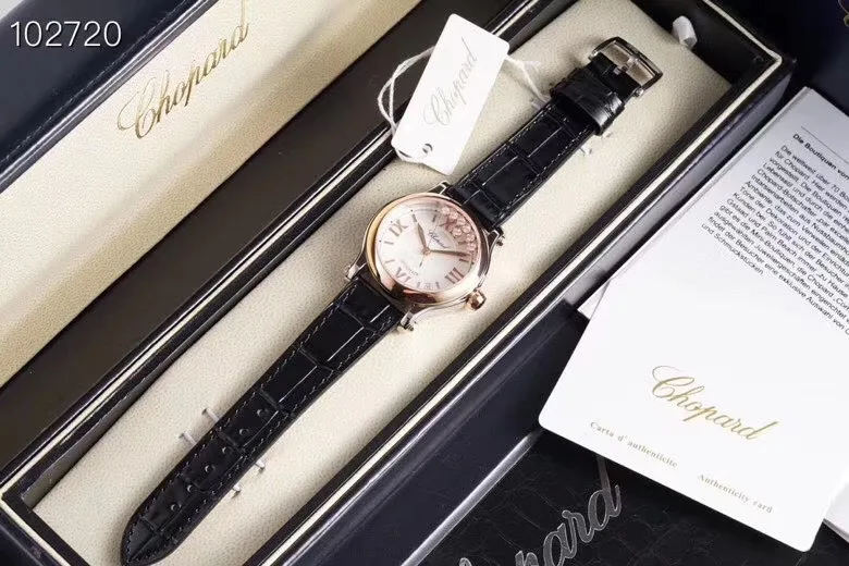 TW Factory匠心力作 蕭邦《HAPPY Diamonds》快樂鑽機械278559-3001yf系列腕錶尺寸36mm，錶殼採用316精鋼製作.修正市面所有的錶盤字釘 TW採用真釘開模 在釘的厚度上和幅度上均有鮮明的對比 基本與原裝一致，雙層藍寶石水晶玻璃，可以在錶鏡之間恣意欣賞自在滑動的施華洛世奇美鑽。 