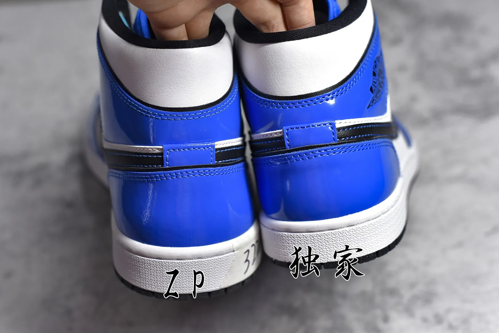 ZP對比鑑定：市面唯一純原級別 Air Jordan 1 MiD 二次元配色