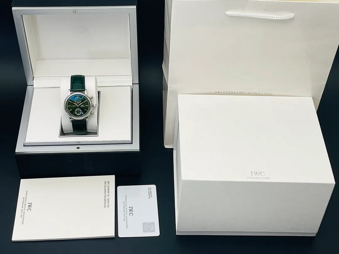【IWS Factory2021最新力作】新品隆重登場——原版復刻 萬.國IWC柏濤菲諾系列腕錶，完美復刻正品一切功能，歡迎品鑑細節：1⃣️【錶殼】腕錶尺寸39MMX13.5MM，錶殼採用CNC頂級工藝打磨，線條清晰流暢，光澤閃耀，表耳弧度自然，與錶殼完美融合！