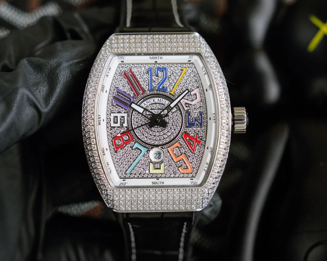 ABF™完美V3真丁版  Franck Muller 法穆蘭 Vanguard V45 滿天星面 完美升級 1.  字面所有字丁 採用以原裝1:1 高度結構開模  以平面拉砂中間內凹手工填油的複雜工藝 植入鑲嵌好滿天星的字面上 比字面要凸出40絲 外觀於原版無破綻 2.45mm*14mm 鑲鑽升級採用全進口斯華洛斯奇水晶石 與真正鑽石在50倍放大鏡下相差無幾 檯面更寬 更加閃耀  錶殼與字面鑲鑽線條完美橫豎對稱 升級V2版 3.字面日曆窗與原版一致 放置了放大鏡 與市面低配版本最大區別！ 