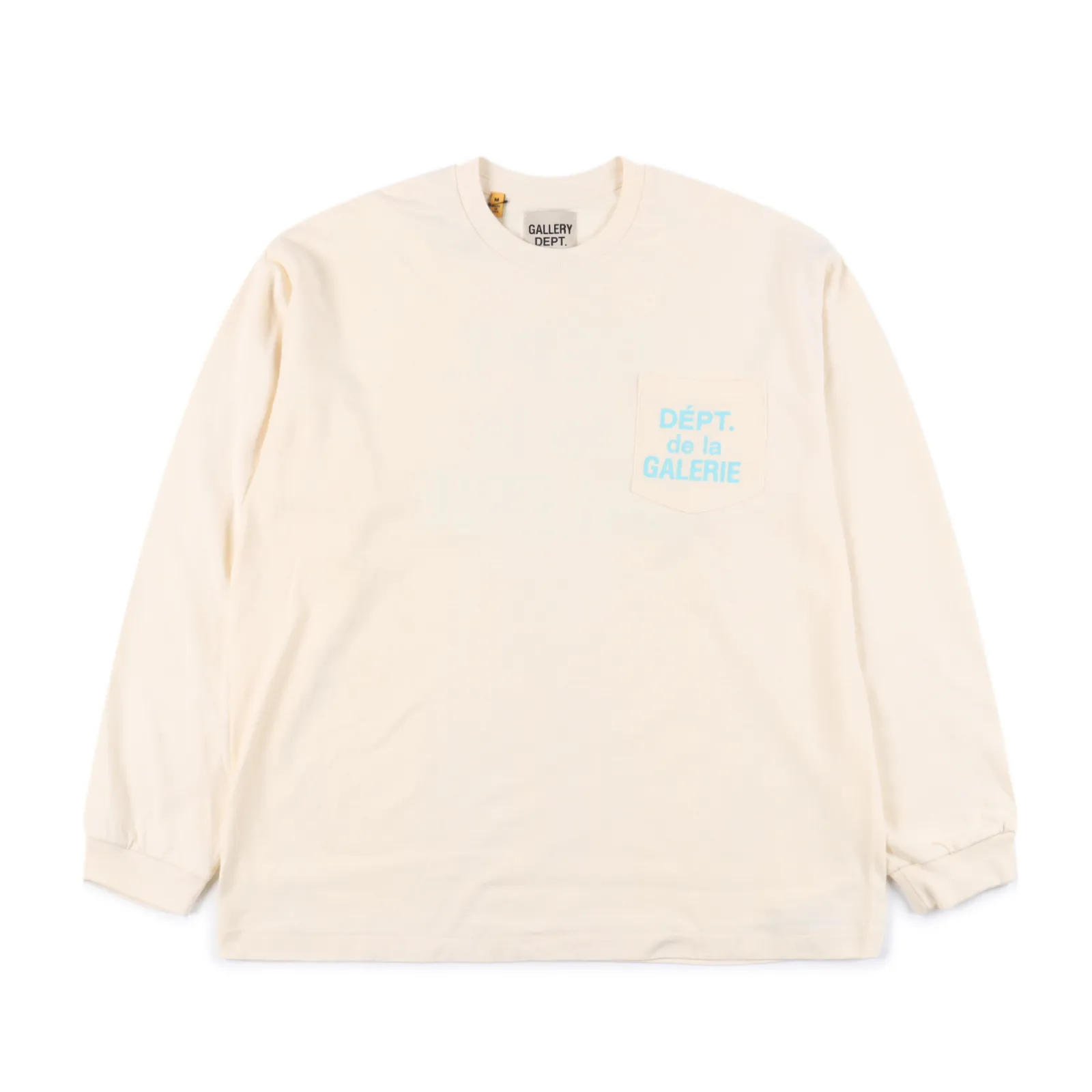 GALLERY DEPT 23FW 藍色法文字母印花長袖 定織定染21支230克高克重棉麻麵料 圓簡布工藝無側縫 面料先經過環烘水洗處理 起到預縮水的作用 定制螺紋 後期除毛處理 成衣兩遍水洗處理 面料舒適親膚無異感 大身面料與螺紋的紗線全部定染 全自動橢圓加熱一體印花機 4層網版配合數碼直噴 印花一體邊緣無鋸齒 印花色牢度好 抗洗水不易裂開 所有細節收入拿下 生產的成本隨之上漲 態度誠意滿滿各位所見即所得 SIZE:S M L XL 編碼:CAL121781
