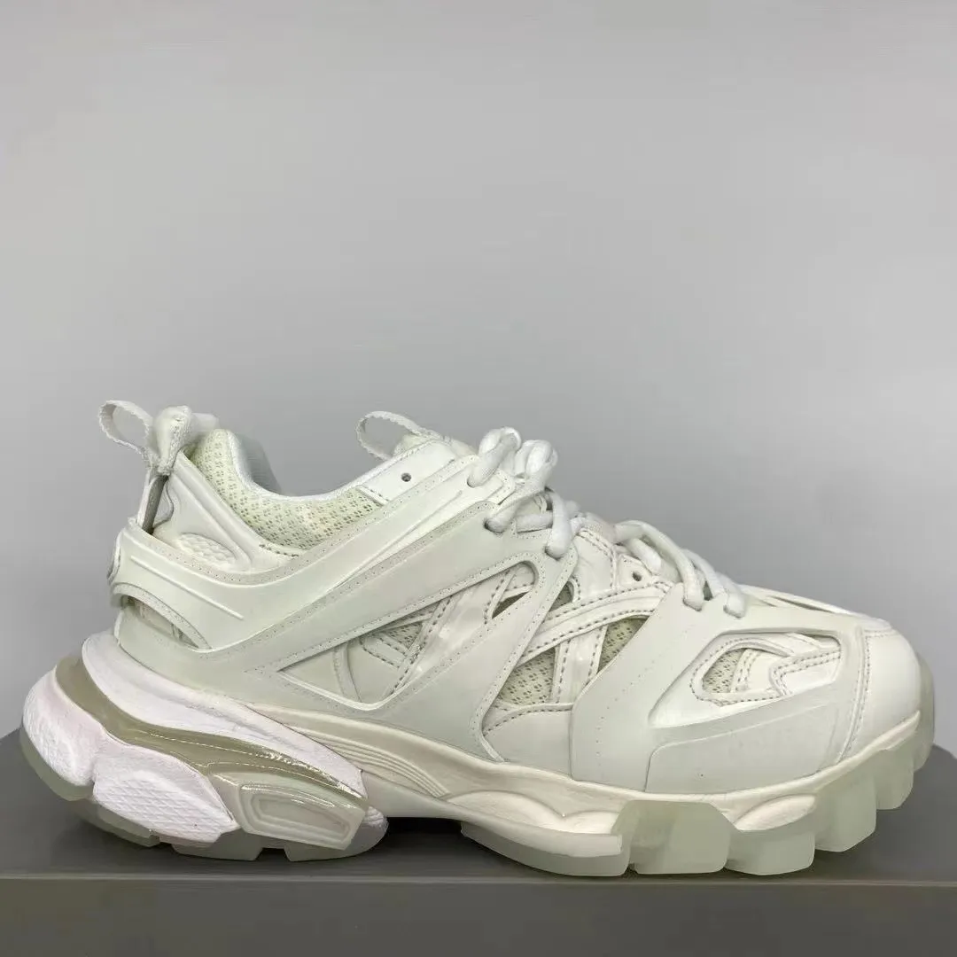 Balenciaga Track 3.0 巴黎世家3代 “夜光白”巴黎世家3代（無燈版）戶外概念鞋，原廠原檔案開發，原盒原盒，採用原廠材料，私模組合大底，細節精準對位官方，從裡到外一切百分百還原官方配置，頂級專供碾壓市面一切真標版本。