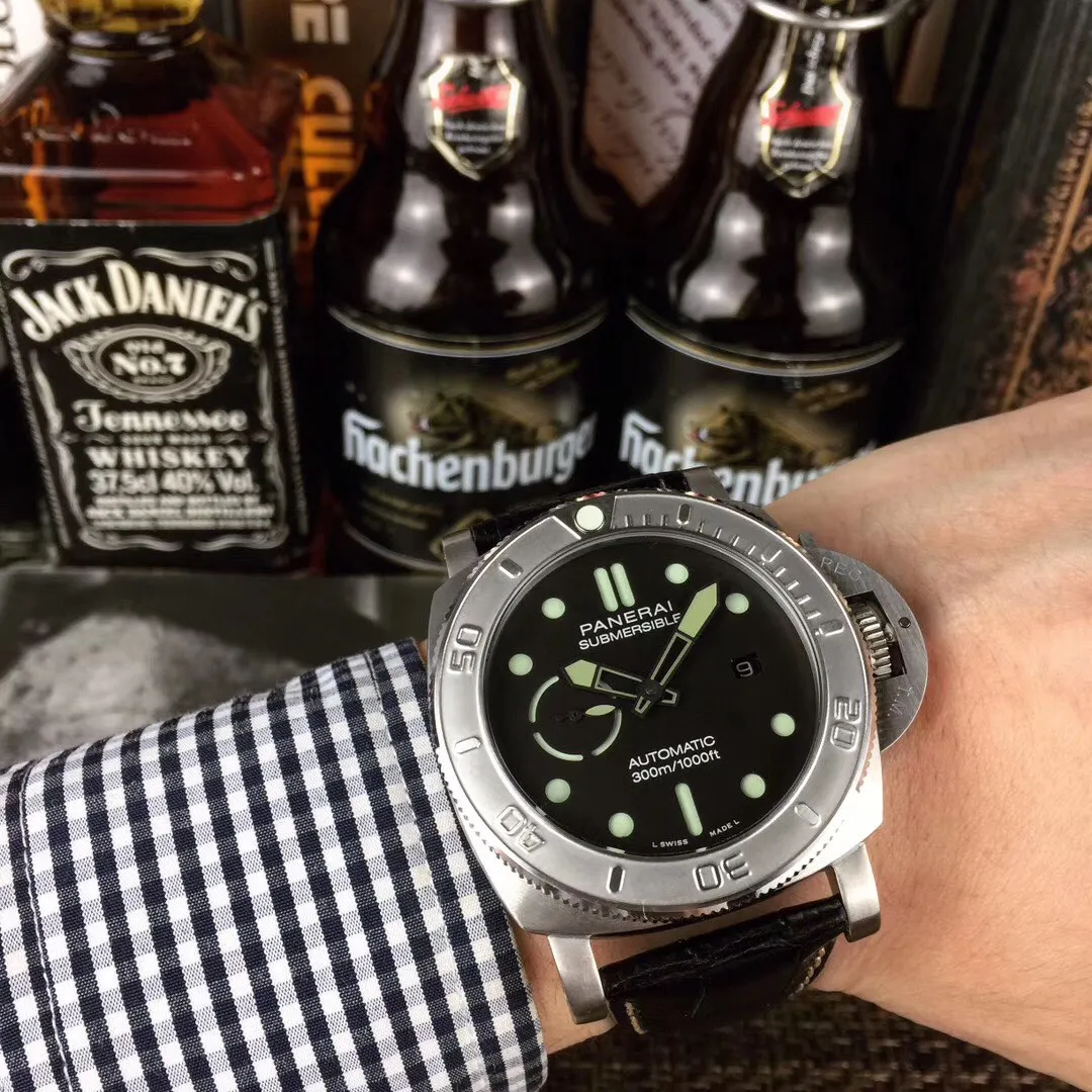 🎩沛那 海 PANERA  弧型鍍膜玻璃 47mm*16mm 頭層牛皮錶帶搭配原裝針扣 進口自動機械 一款來自硬漢的手錶