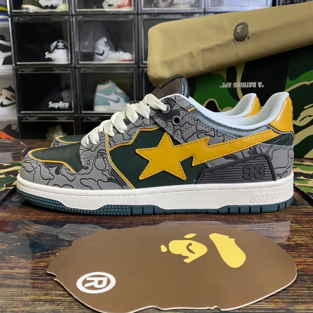 bape sk8 灰黃，Bape Sk& Sta 低幫板鞋 灰黃尺碼：36-475 （含半碼）貨號：1h80-191-007灰黃     男款貨號：1H80-291-007灰黃   女款編碼：hxdfsjjs