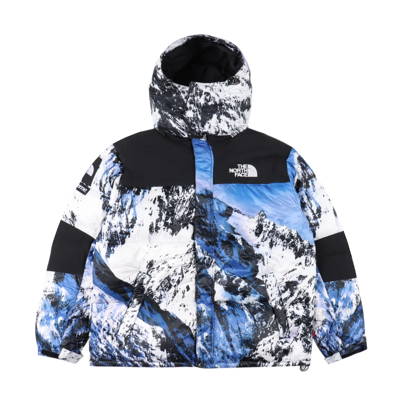 Supreme FW17 The North Face Mountain Baltoro Jacket Blue/White TNF 北面雪山羽絨服                The North Face"的字面含義為山的最寒冷、最艱難一面。它也是The North Face"的產品能夠發揮功能的地方。                