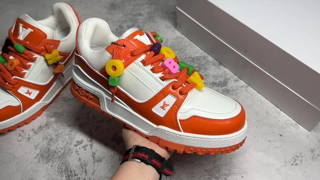 LV Louis Vui*ton 23S走秀款 胖Trainer 麵包鞋