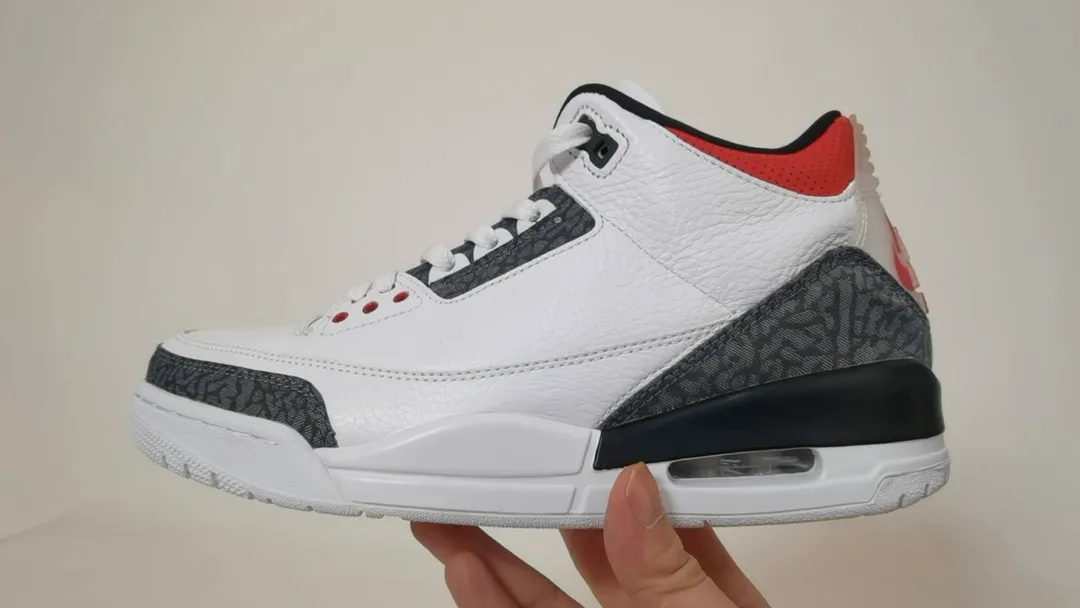 Air Jordan 3 Retto SE Denim “Fire Red”火焰紅 貨號 CZ6431-100碼數 40 40.5 41 42 42.5 43 44 44.5 45 46