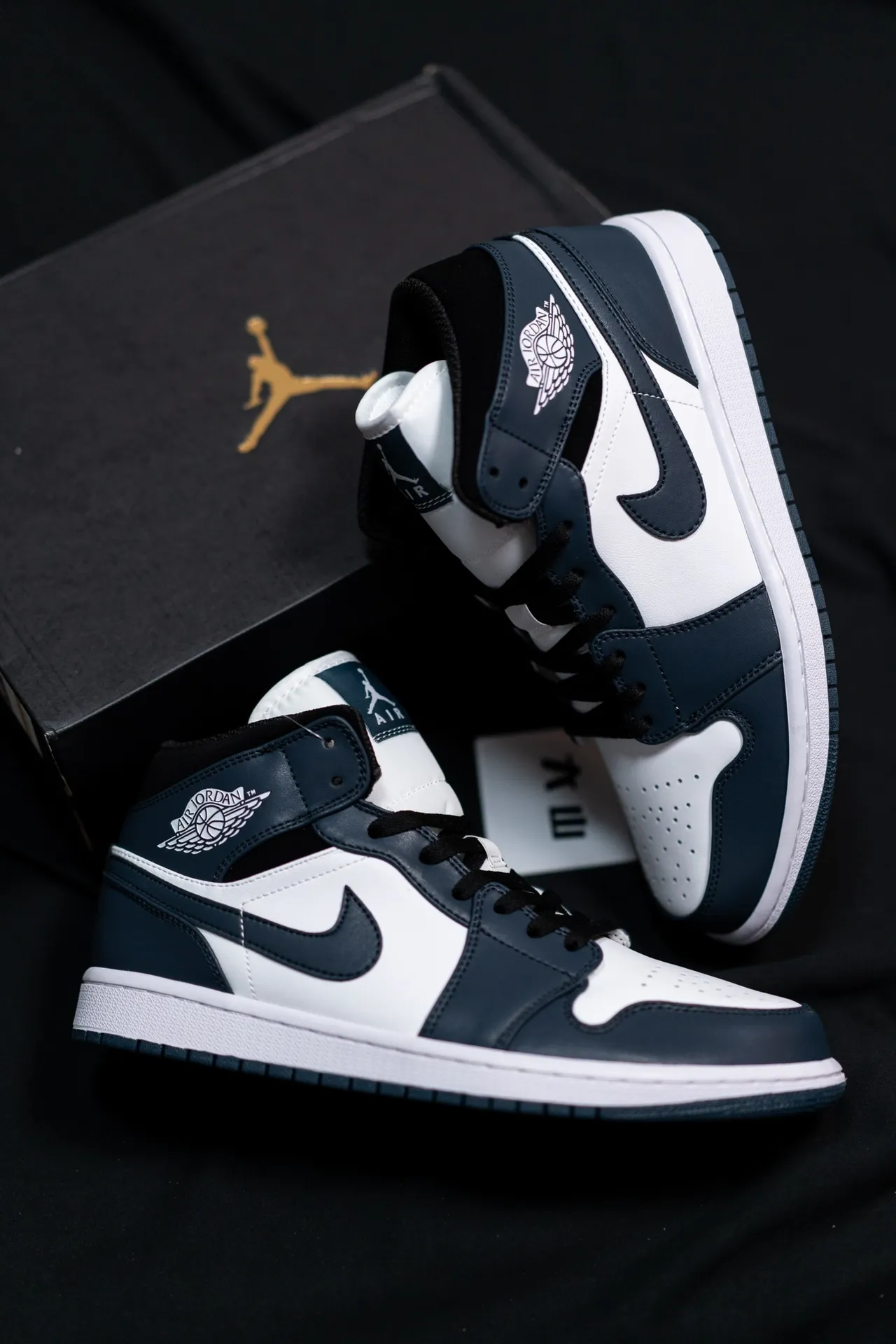 Jordan Mid 黑曜石