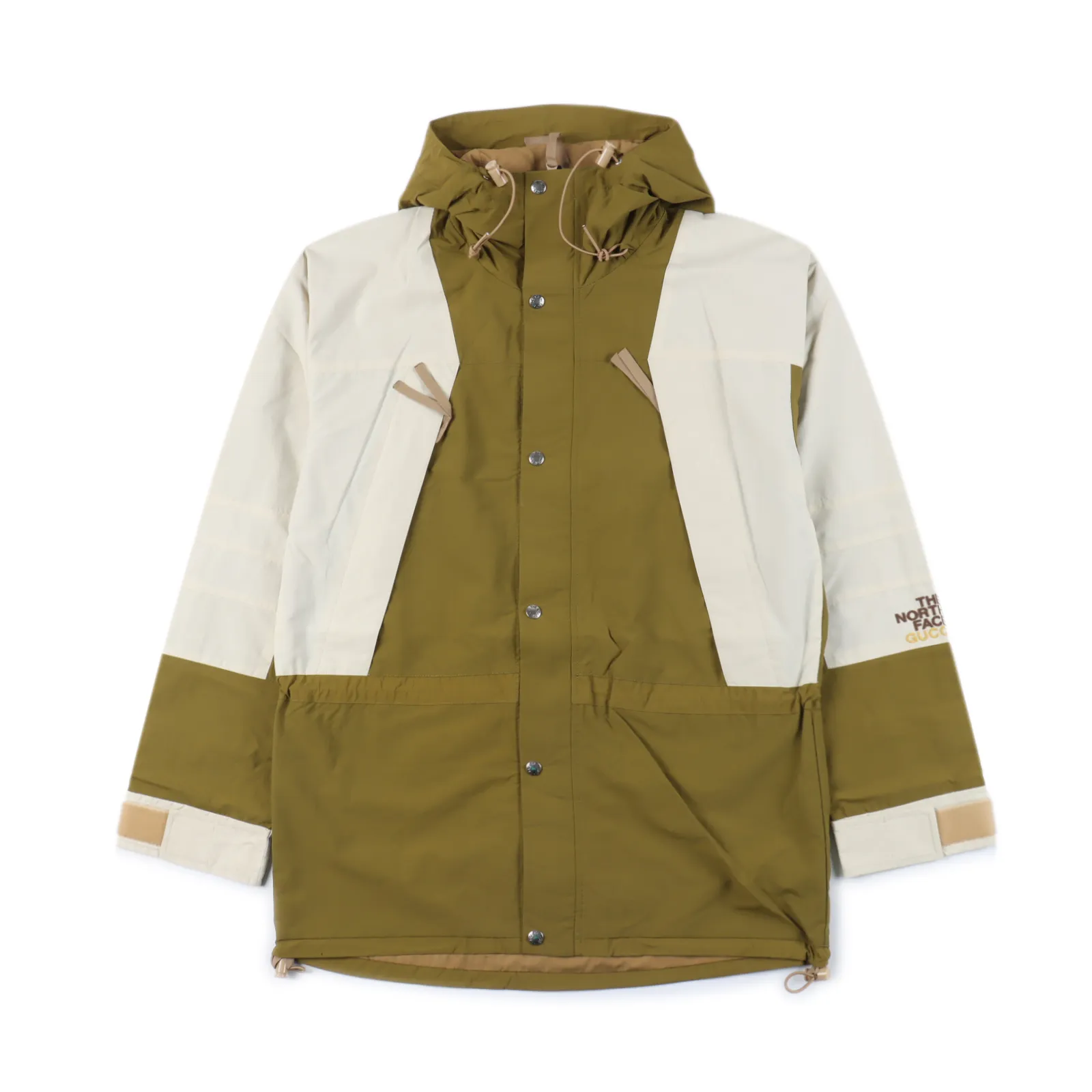 Gucci x The North Face 聯名夾克衝鋒衣系列                面料反面加防水塗層 印花採用進口刺繡機器 刺繡飽滿 完美還原 原版面料 定制Ykk拉鍊，唯一正確版本。                