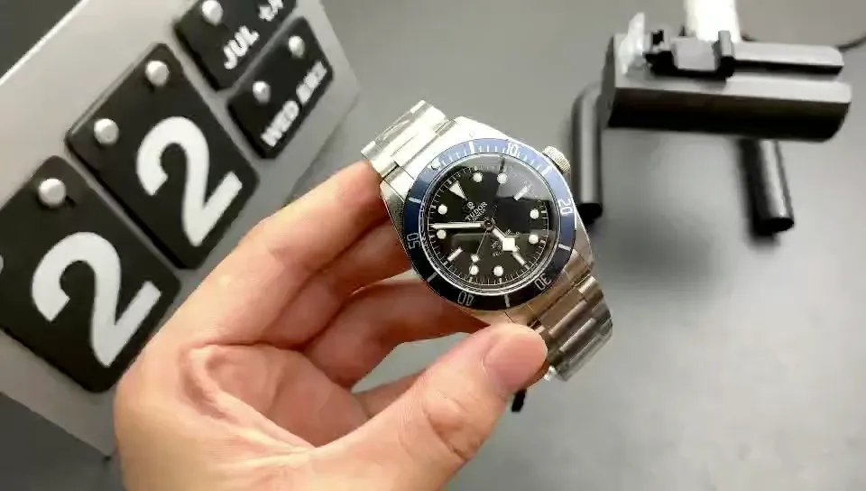 ZF小藍花