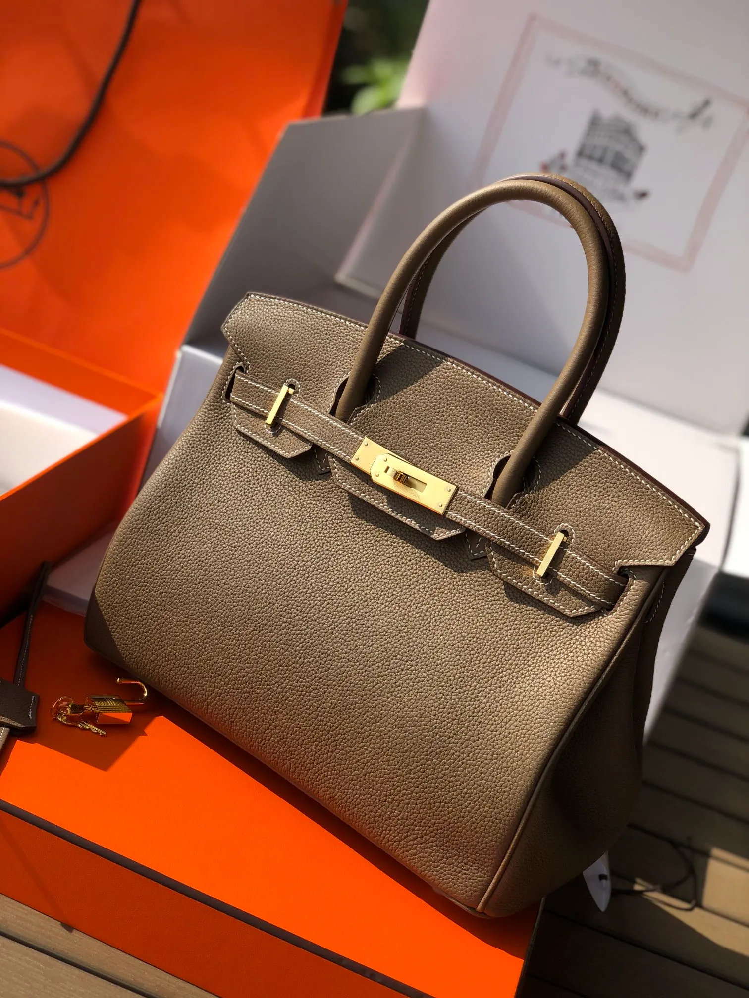尺寸:30×20×16cm(211880898)大象灰❗️HERMES海外渠道特供訂單❗️Birkin——愛馬仕最出名的包包!