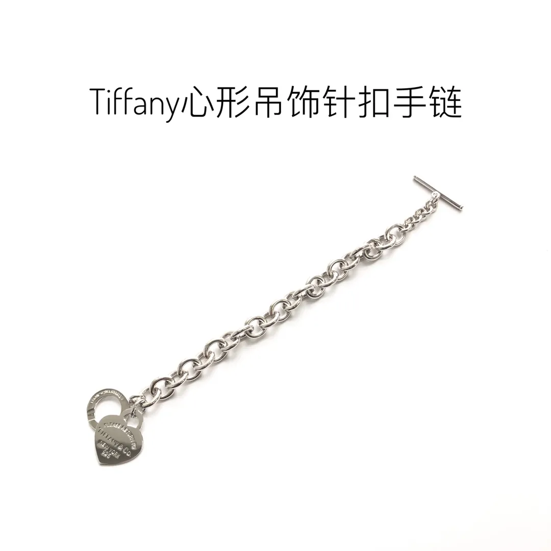 Tiffany心形吊針扣手鍊最高版本品質 原版1:1改版，外圈高清字印、內部TF新增字印，跟原版一摸一樣，細節實拍。