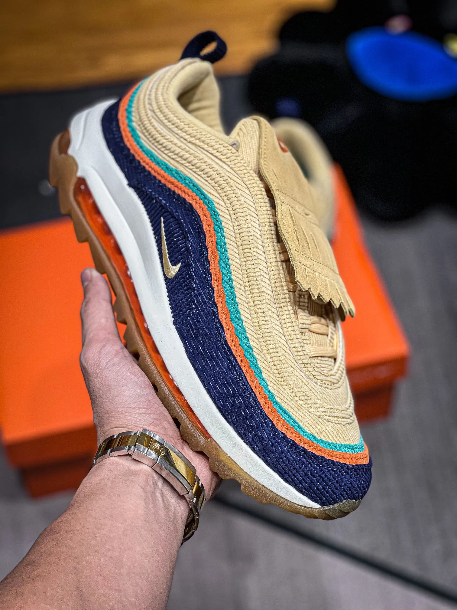 🔑N450380【原裝公司級 NK Air Max 97 Golf NRG 黑棕】燈芯絨拼接 復古子彈氣墊 高爾夫鞋 整體鞋款的最大不同便是Golf特色鞋舌區域的大面積流蘇設計！