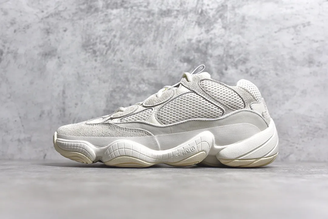 獨家純原Adidas Yeezy 500 骨白 現貨必入款 把握時機