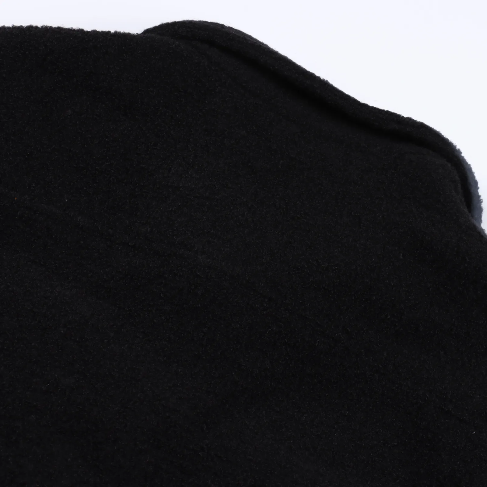 Saint Laurent Paris SLP 聖羅蘭 24FW 羊毛可可呢襯衫外套 原版得物全球購8k入手面料選用100%羊毛可可呢材質保證輕盈的同時保暖性也是極佳(整件面料均為全羊毛成分成衣維護需按照羊毛品類操作)按原版定制鈕扣洗嘜里布進口大廠專機流水線出品全碼入庫現貨秒發 Size:S-L 編碼:FNC102404