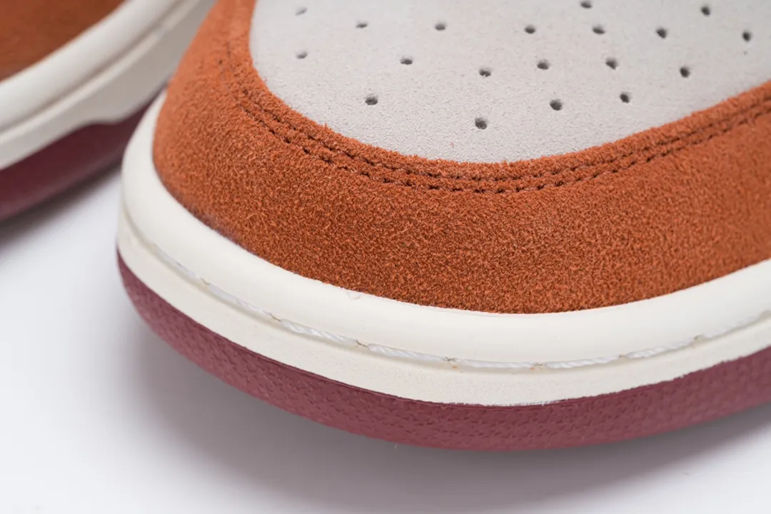 Nike SB Dunk Low Russet Cedar 棕色紅鉤貨號 BQ6817-202尺碼 36 36.5 37.5 38 38.5 39 40 40.5 41 42 42.5 43 44 45 46