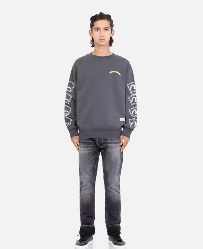 Evisu  福神 招財貓與達摩印花衛衣                EVISU以獨特方式展示商標，風格別樹一幟便服作品辨認度高。