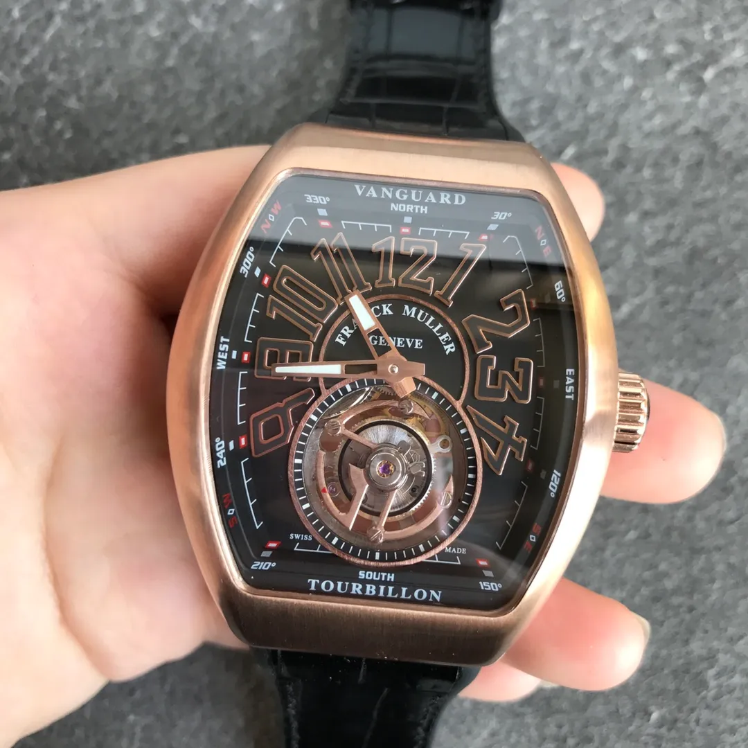 法蘭克穆勒 V45 先鋒系列陀飛輪 復刻原裝一致FM2001-02 手動機械機芯和定制"FM"型專屬擺輪。