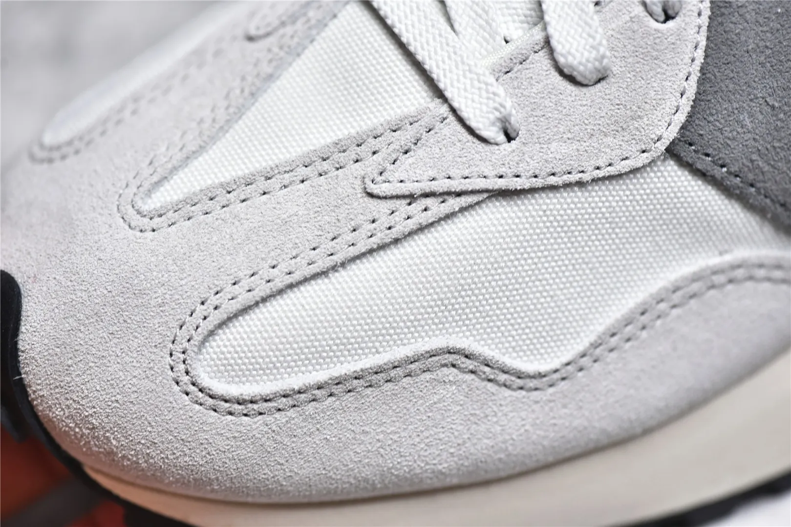 ▪️細節鑑定M版 New balance 新百倫 MS327 灰白