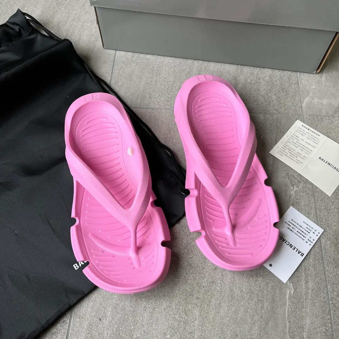 頂級#Balenciaga夾腳拖鞋 巴黎世家 Logo Pool Sides 夏季時裝週拖鞋 原鞋購入開發 全套包裝 官*正確版原*級 原*一致版型。