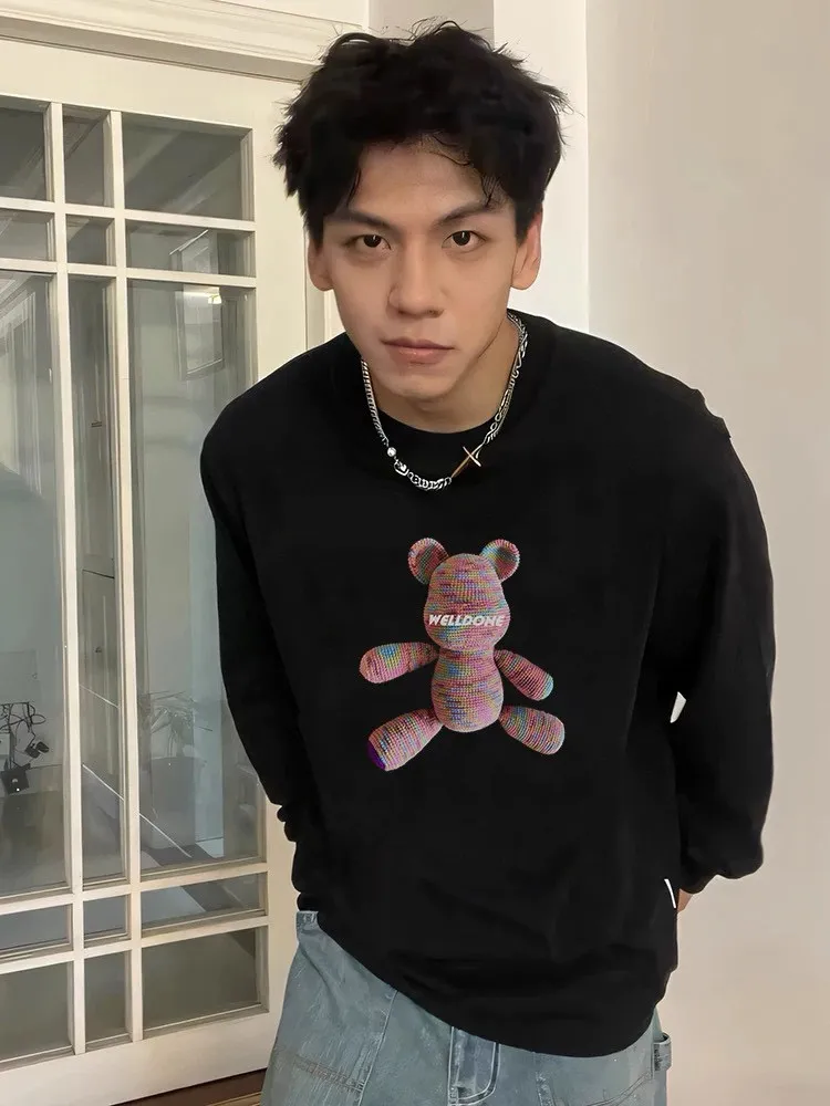 WE11 DONE 24FW WE毛線熊印花長袖T卹 面料採用的是100%純棉面料,面料克重大約在280g,袖口螺紋1:1定織定染對色。