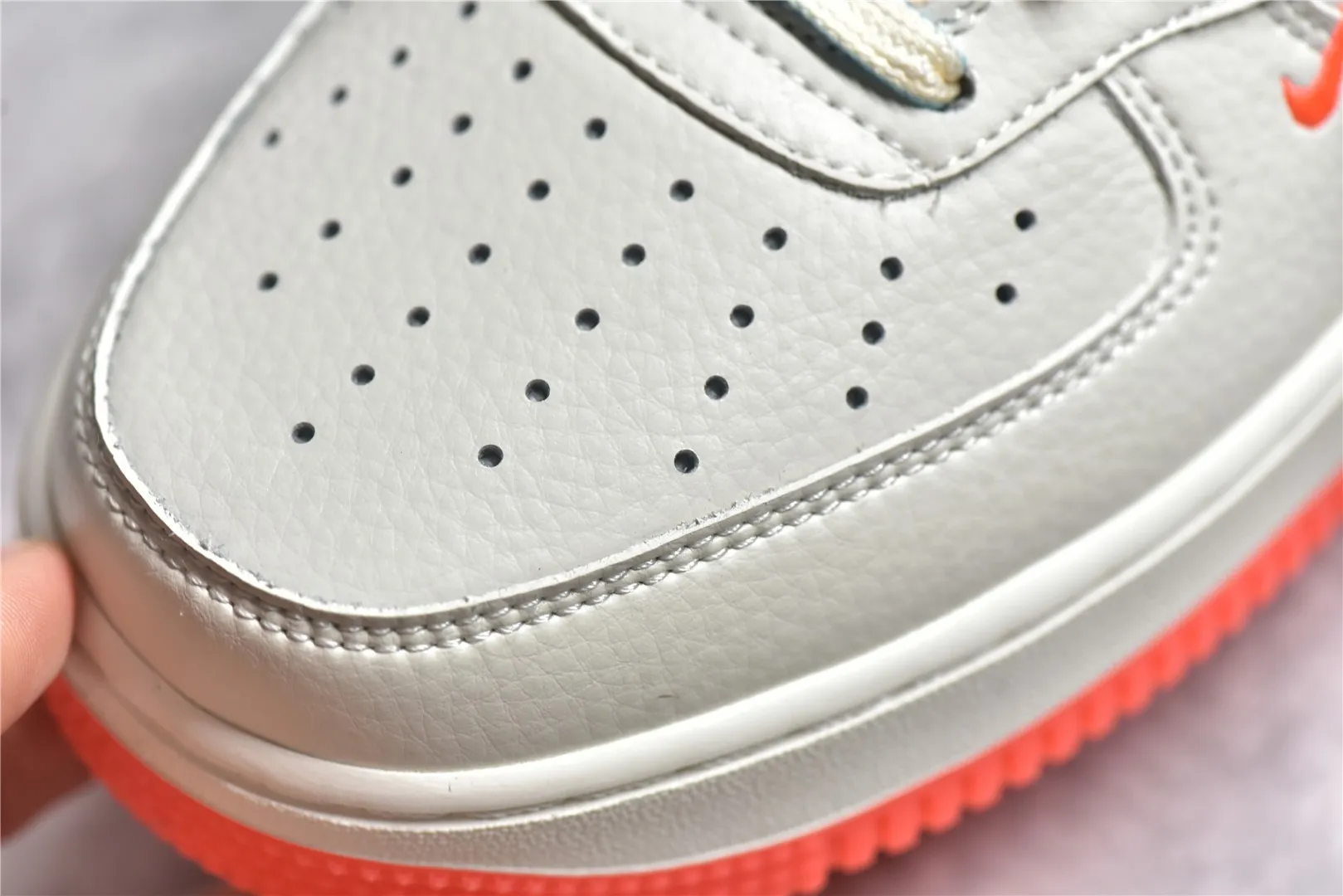 ▪️細節鑑定NK Air Force 1 MID '07 米橙藍 ‘’邁阿密‘’配色低幫
