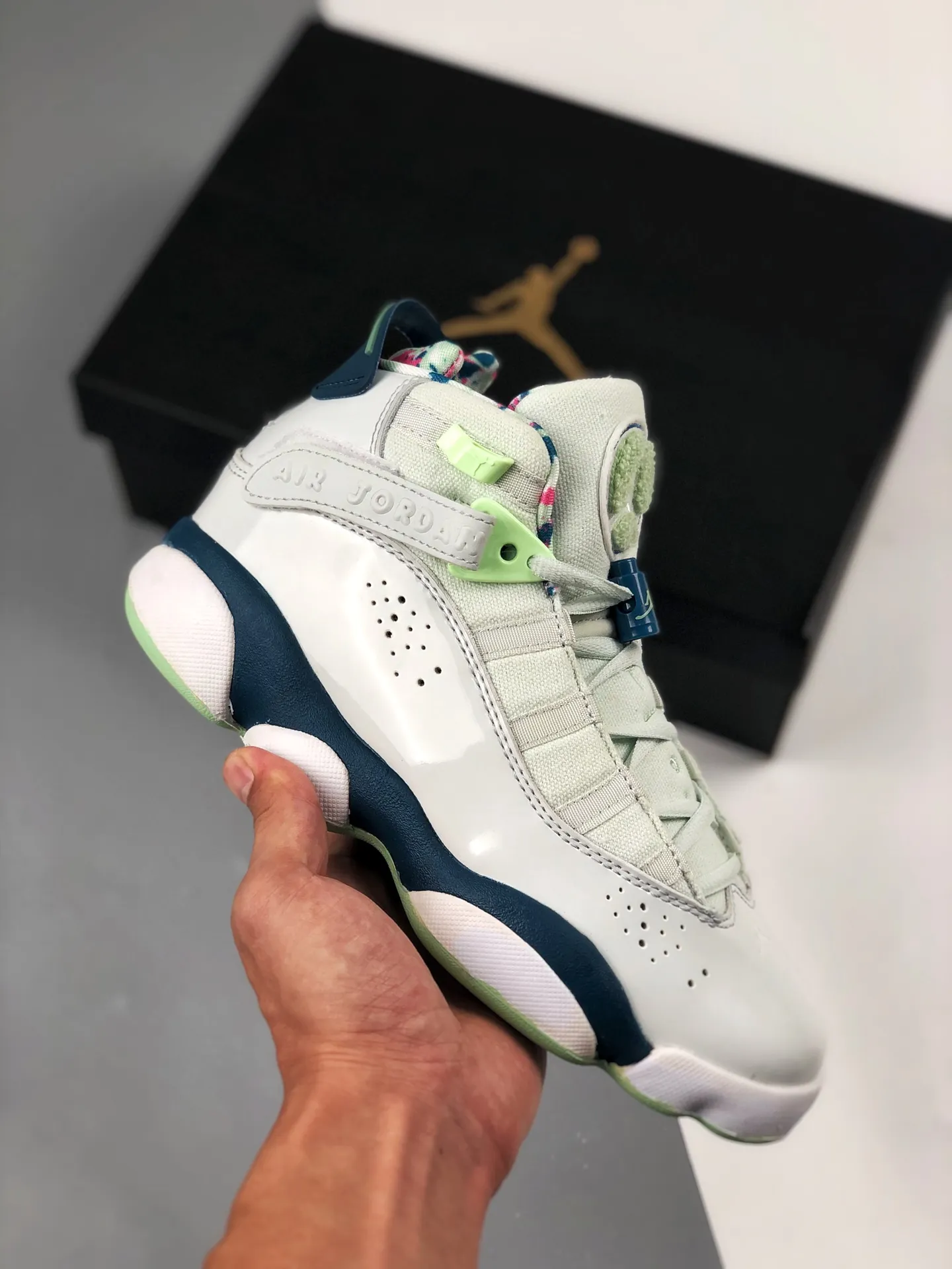 🔹YB 🔑44233YB代購專供 平台私下指定訂單Air Jordan 6 RIngs PJ tucker AJ 六冠王 灰玉荔枝紋頭層皮/漆皮 官方貨號322992-YBYB3Size:36 36.5 37.5 38 38.5 39 4YB