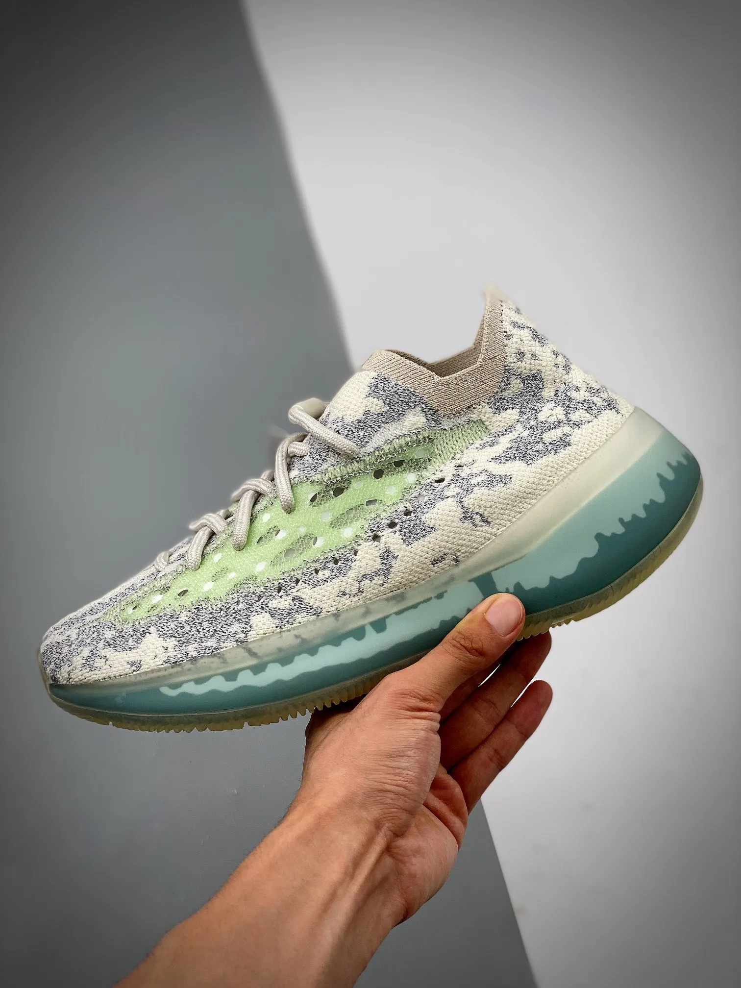 原楦原紙板開發 "前低後高"原版鞋型