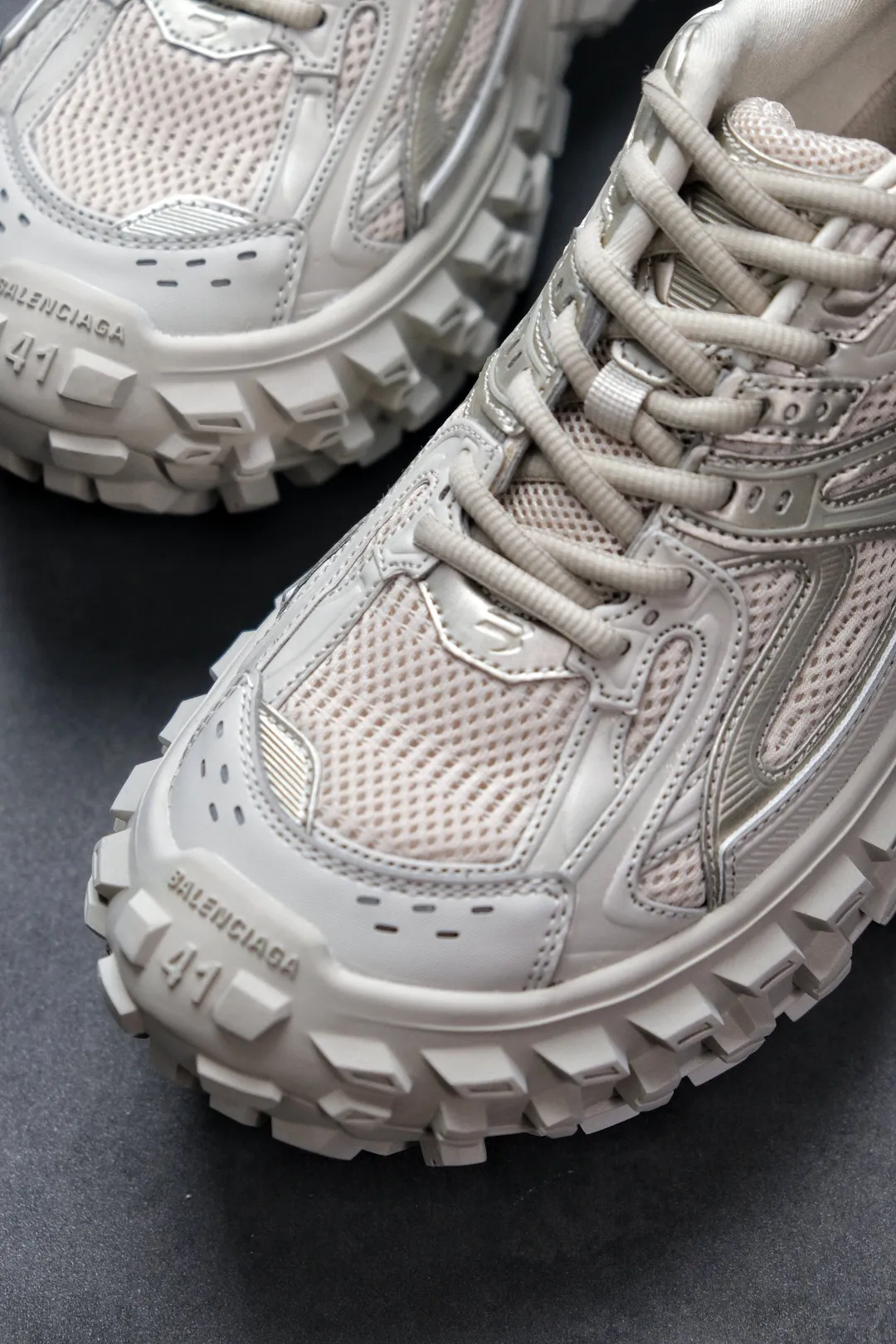■細節鑑定BALE*CIAGA Defender Rubber Platform 衛士 輪胎鞋