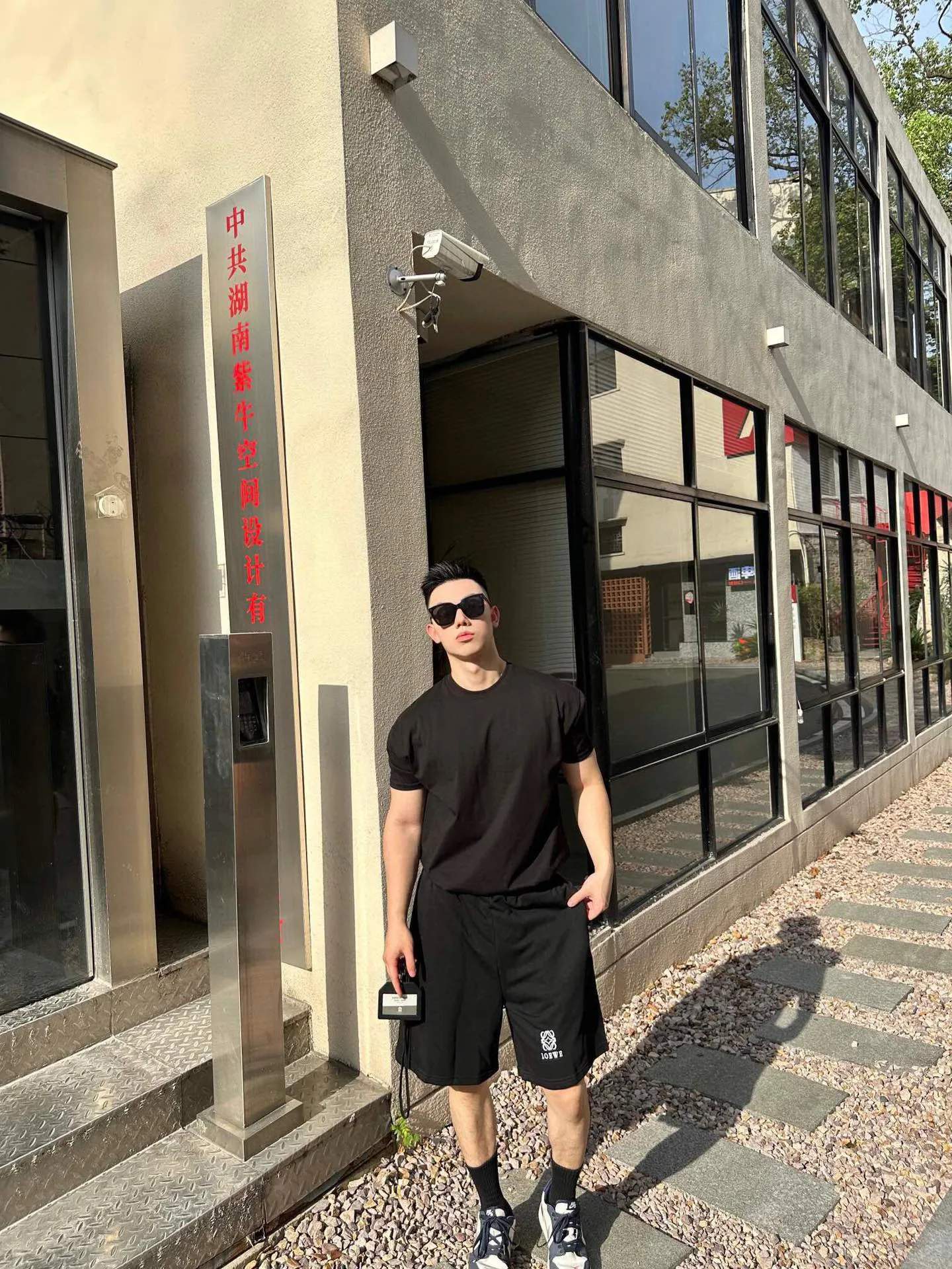 LOEWE 羅意威 2024ss 春夏新款短褲 前後呼應小logo刺繡 細節滿滿 褲型巨好 顏色 黑 白 碼數:XSSML 編碼:XXX072261