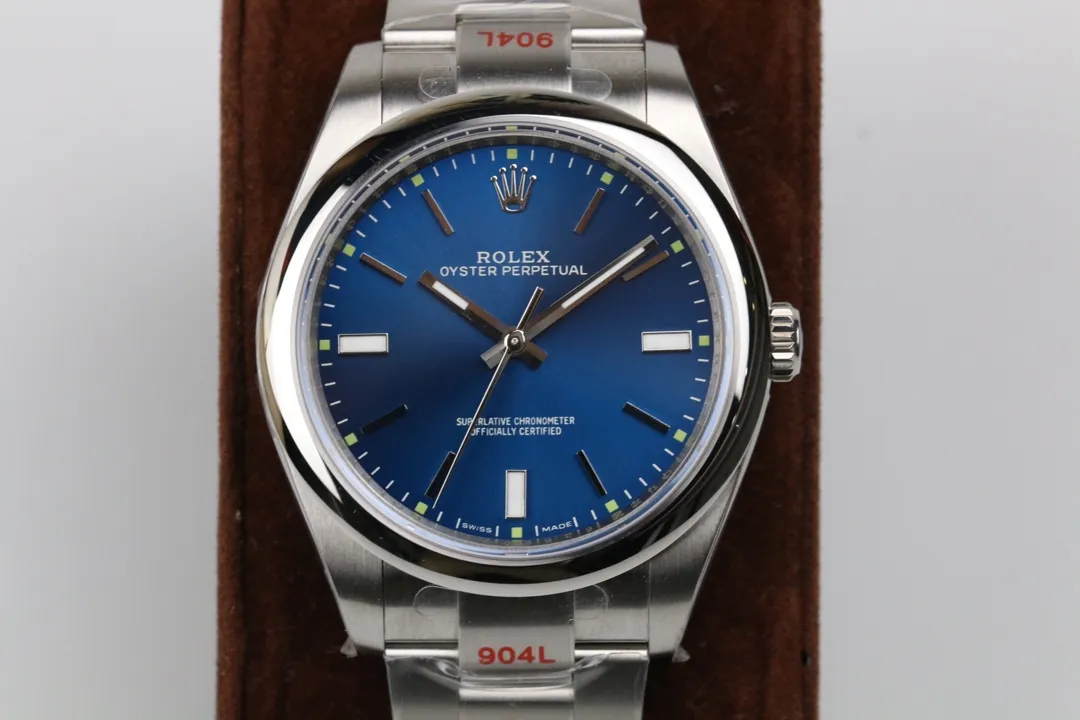 蠔式恆動-藍色表面39mm