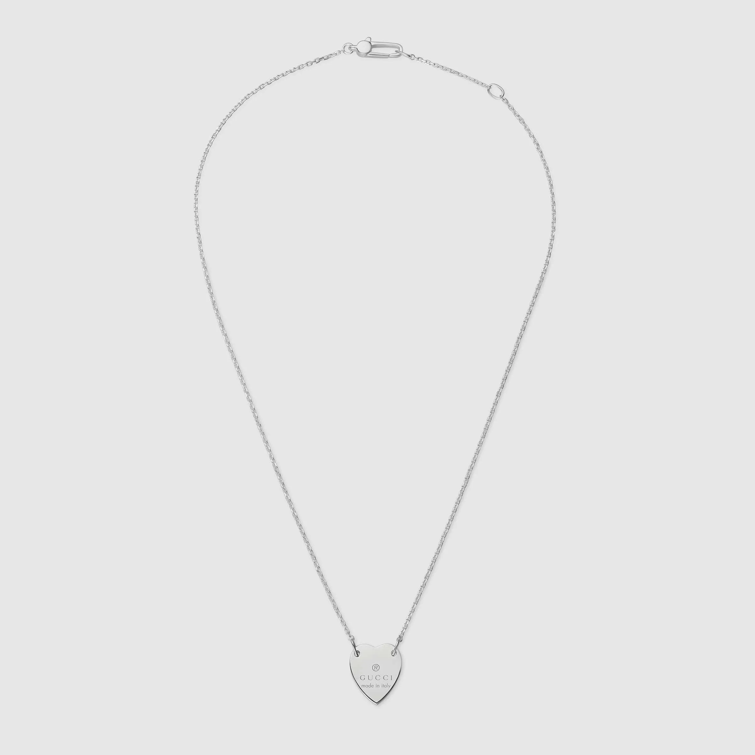 【新品上架】𝐠𝐮𝐜𝐜* 標識心形純銀吊墜系列林小宅同款 別具特色的心型細節特別浪漫光面雕刻設計 簡約乾淨 很適合男女朋友同戴項鍊𝐬𝐢𝐳𝐞:45cm 可延長3cm編號:200480手鍊𝐬𝐢𝐳𝐞:16/18/20cm編號：300440戒指𝐬𝐢𝐳𝐞:10-23#編號:200360  耳釘編號：400300