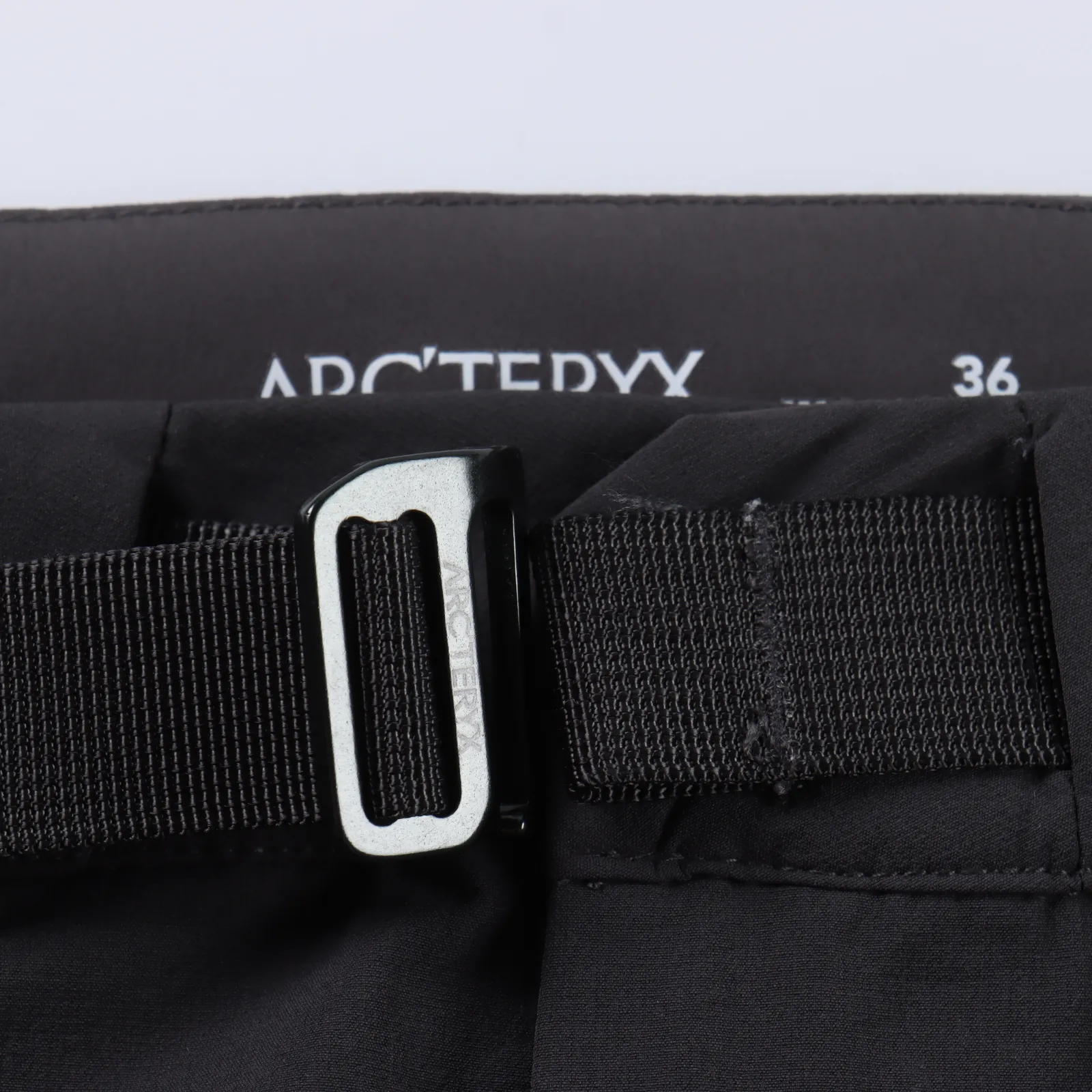 Arcteryx 鳥經典壓膠防水戶外登山褲                不再為鳥的褲長太長而煩惱！                