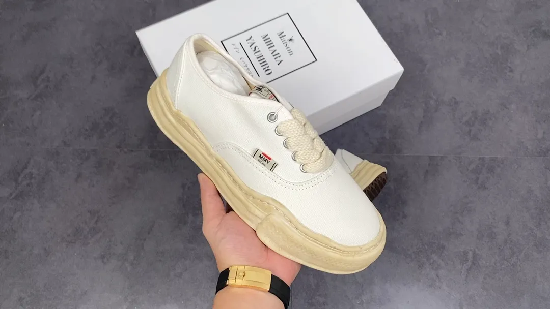 高清視頻鑑賞👏🏿#日本概念時裝設計師･三原康裕品牌MMY/Maison MIHARA YASUHIRO Original Sole Overdyed Sneaker Low Era版5孔變形溶解雪糕底低幫休閒百搭帆佈板鞋“帆佈白黑做舊”