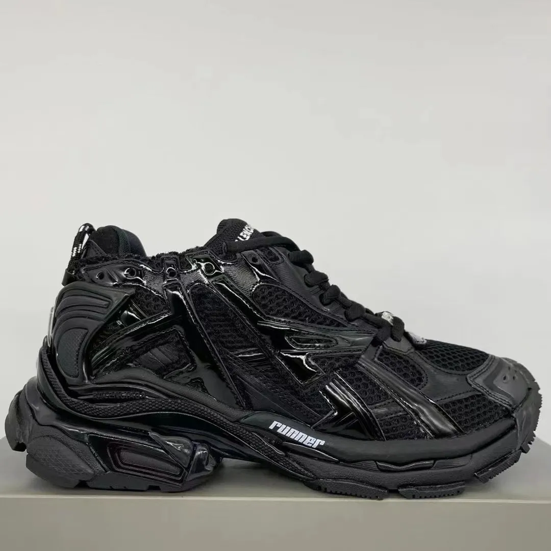 新配色Balenciaga巴黎世家7代全黑，碼數：35 36 37 38 39 40 41 42 43 44 45 46