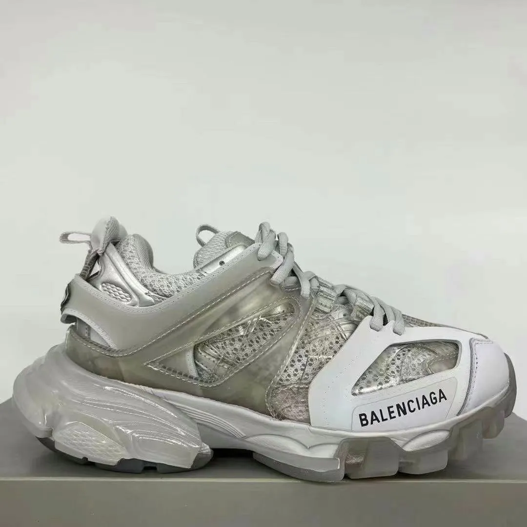 新配色 Balenciaga Track 3.0 巴黎世家3代 “水晶灰”巴黎世家3代（無燈版）戶外概念鞋，原廠原檔案開發，原盒原盒，採用原廠材料，私模組合大底，細節精準對位官方，從裡到外一切百分百還原官方配置，頂級專供碾壓市面一切真標版本。