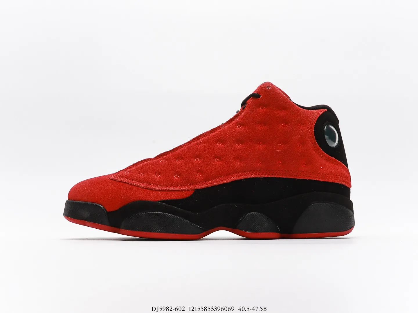 高版本喬丹Air Jordan 13 Retro “Reverse Bred” 反轉黑紅 AJ13 喬丹13代 aj13 喬13 高邦 反轉黑紅 喬丹籃球鞋系列 整雙鞋就是黑紅配色的完全反轉,熾烈搶眼的紅色作為主打,輔以沉穩的黑色點綴,色調鮮明,視覺衝擊強烈。