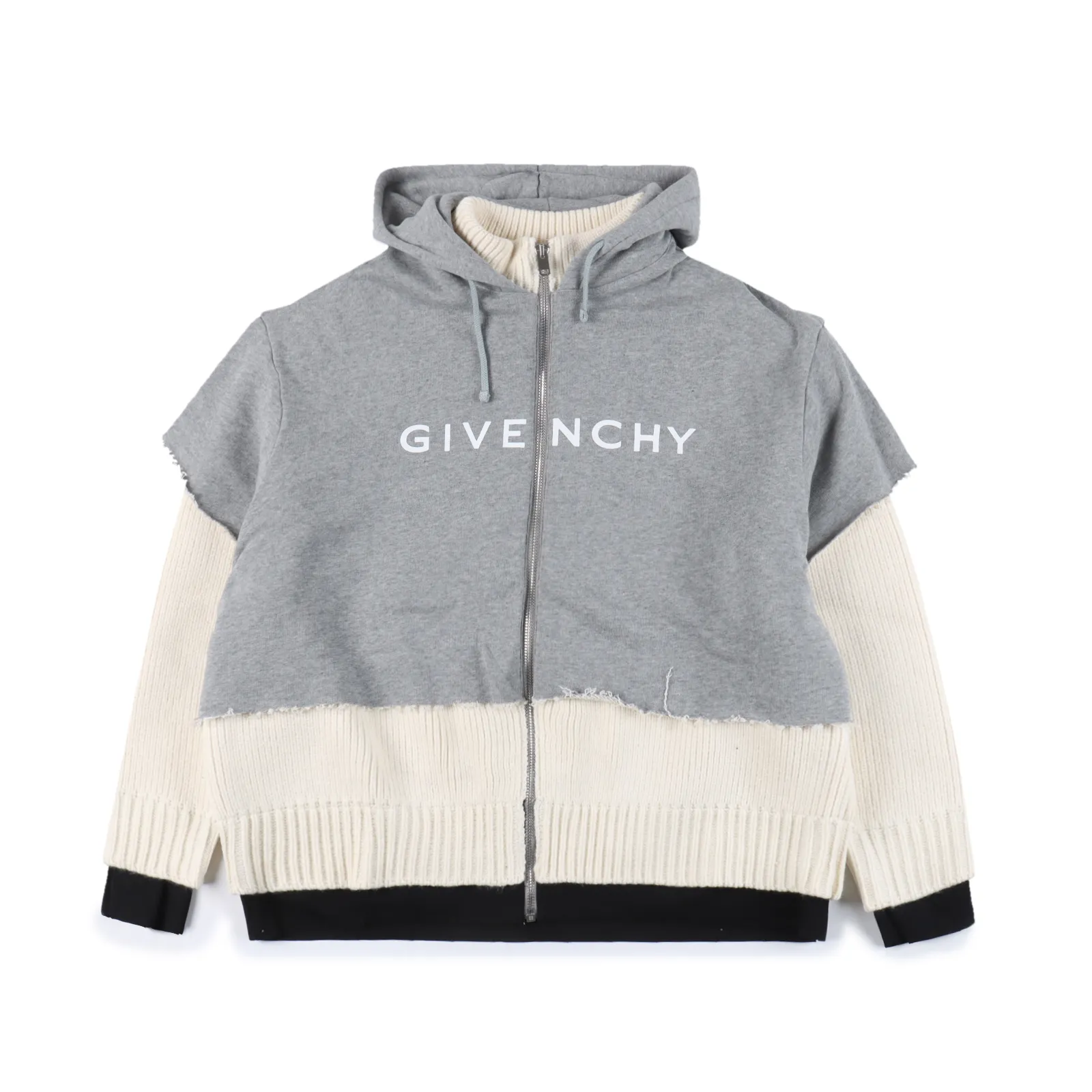 Givenchy紀梵希GVC 23FW 層疊拉鍊連帽衛衣                原版1：1打版，採用定制55羊絨，定制色織灰色衛衣料，定染黑色衛衣料，從拿到原版至今，不斷打版，足足花費5個月，，極其重磅的一款，整件衣服重達4斤半，上身層層迭迭，採用人工純手工膠印，質量更為穩定，做工繁瑣，耗時長，手工縫製人字織帶，做工複雜，耗時長，日產量低，衣服多處磨破均純人工磨破，做工繁瑣複雜，定制8號字母拉鍊頭、LOGO插銷、活性黑帽繩，寬鬆版型                Size：S-L                編碼：FNC120664